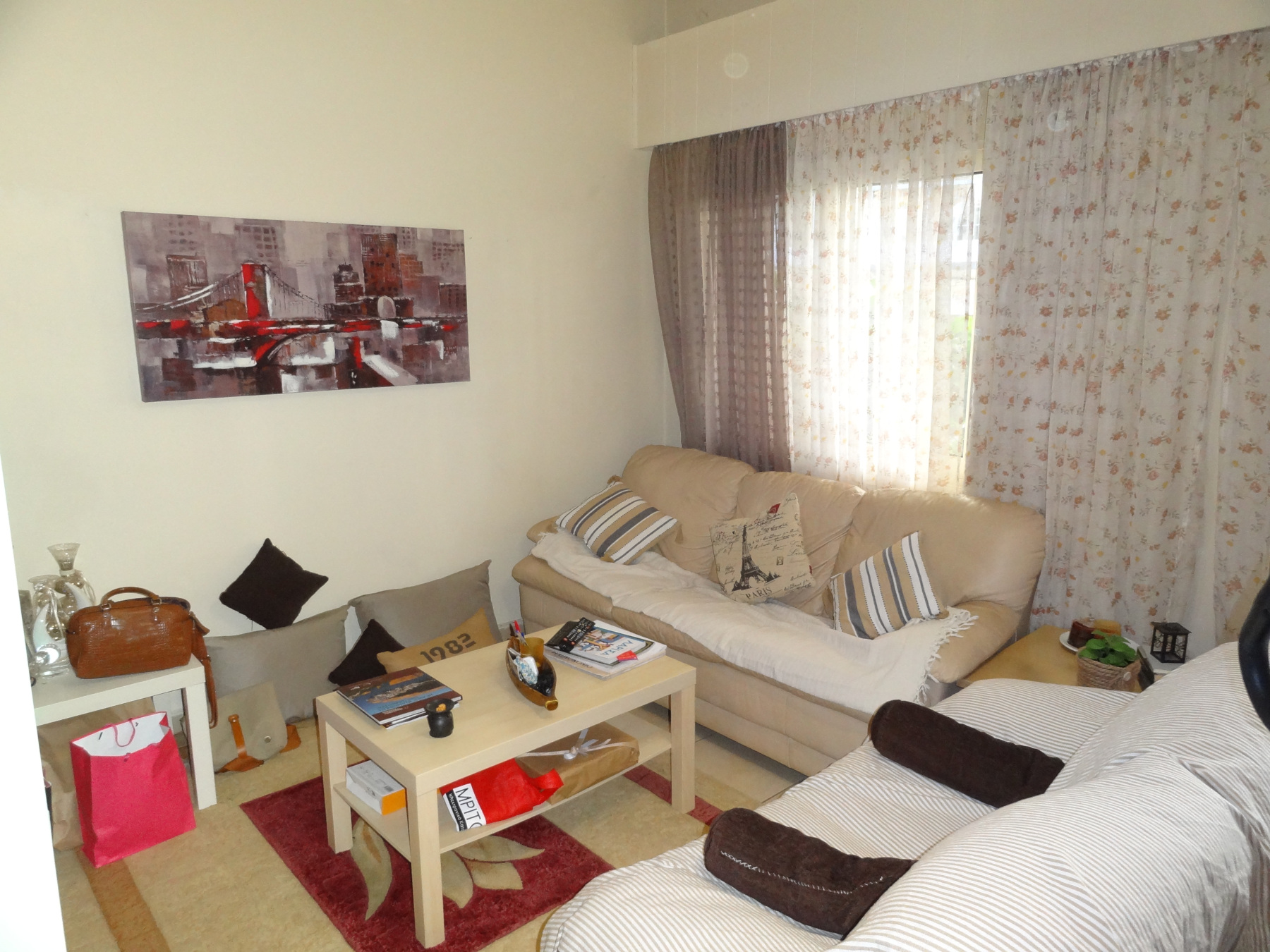 For rent bright furnished 1 bedroom apartment 62 sq.m. 1st floor in the area of ​​the Nursing Home in Ioannina