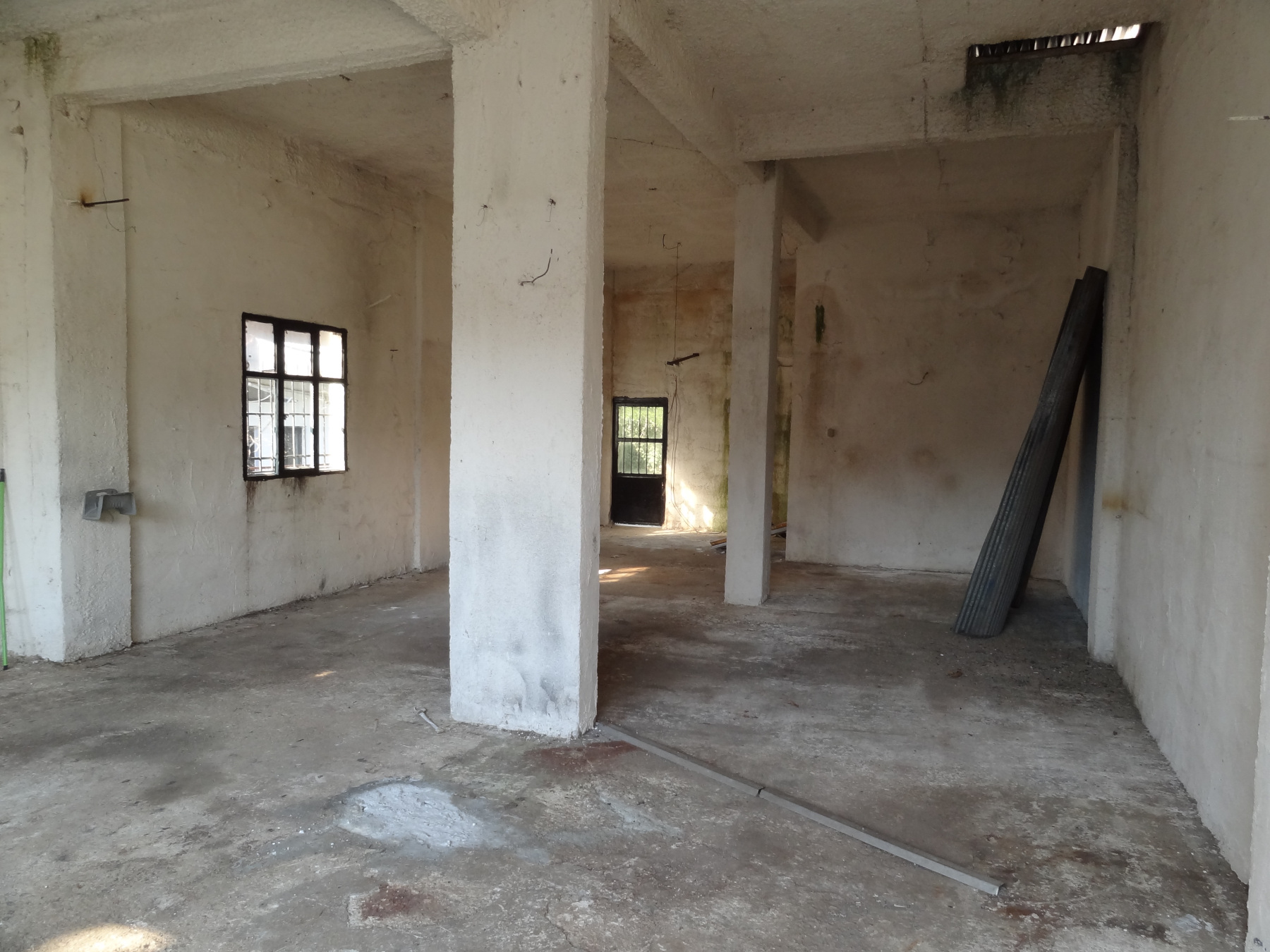 Commercial space for rent - warehouse 90 sq.m. in Eleousa, Ioannina