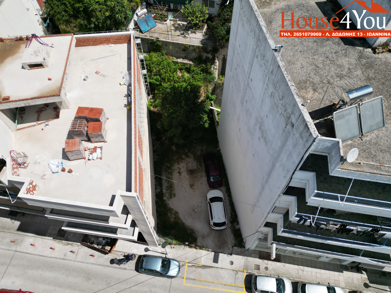 Πωλείται κεντρικό οικόπεδο 177 τ.μ. με Σ.Δ. 2.2 στο κέντρο της Ηγουμενίτσας